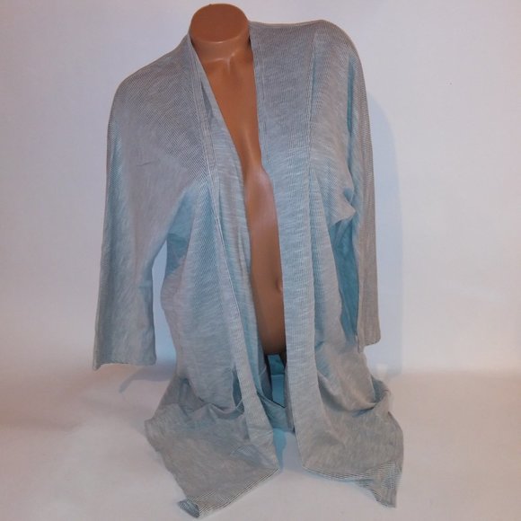 DONNI. Cardigan - Picture 1 of 6